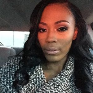 Meet your Posher, Candy